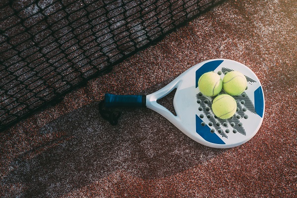 Corsi di padel Busto Arsizio Attrezzatura da padel